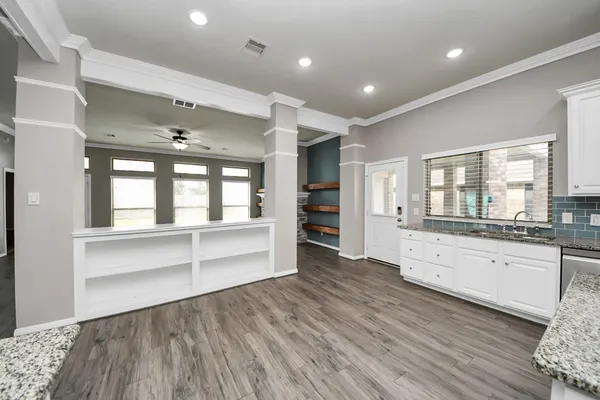 $3,600 | 2009 Amado Lane, League City, TX 77573