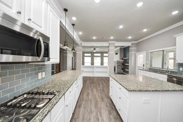 $3,600 | 2009 Amado Lane, League City, TX 77573