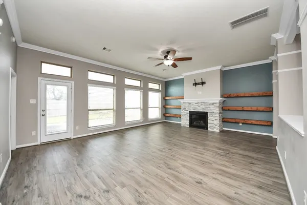 $3,600 | 2009 Amado Lane, League City, TX 77573