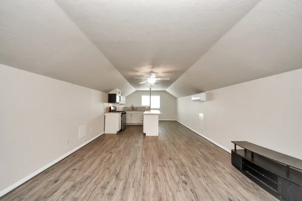 $4,950 | 2009 Amado Lane, League City, TX 77573
