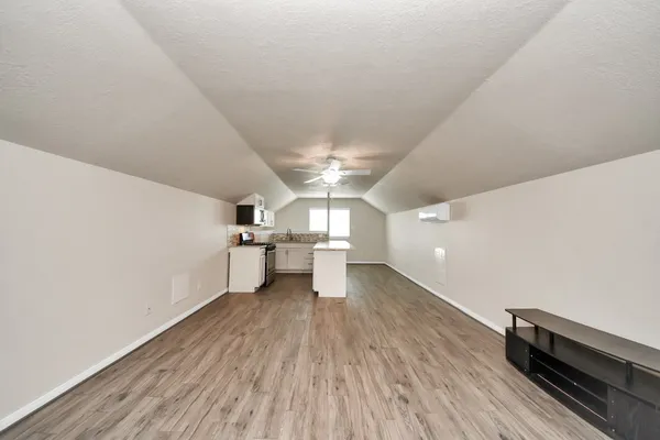 $3,600 | 2009 Amado Lane, League City, TX 77573