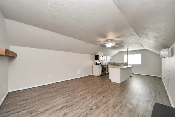 $3,600 | 2009 Amado Lane, League City, TX 77573