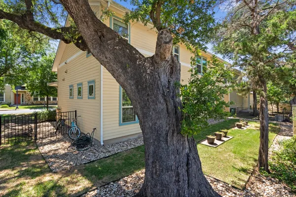 $2,400 | 11229 Avery Station Loop, Unit 36, Austin, TX 78717