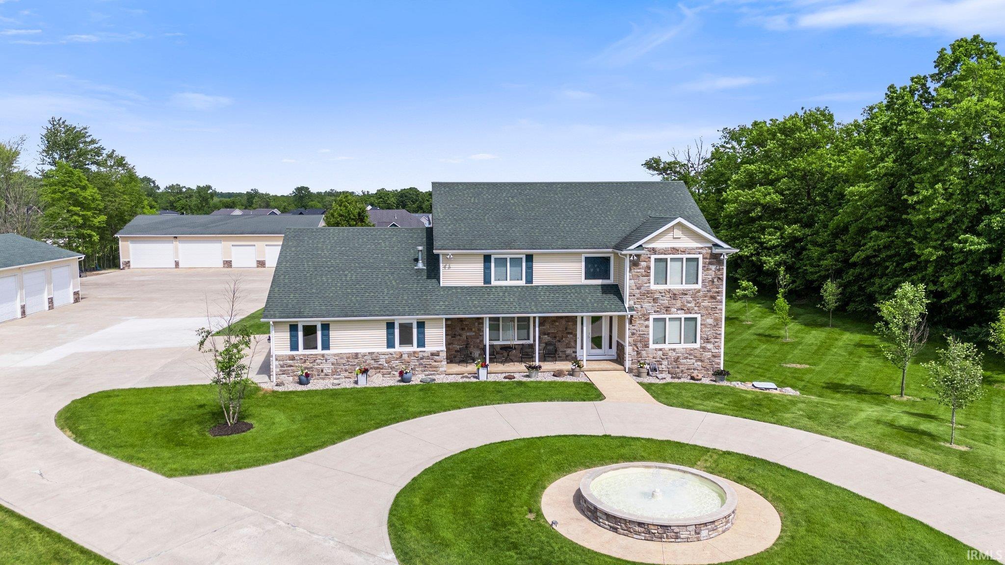 17818 Amstutz Road Leo, IN 46765 - Photo 2 of 36