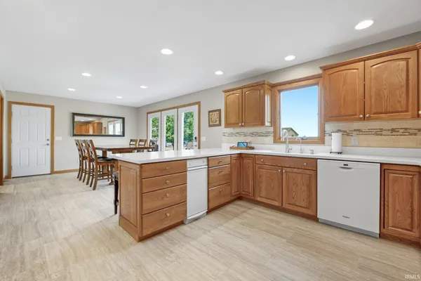 $1,195,000 | 17818 Amstutz Road, Leo, IN 46765