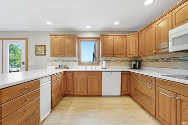 $1,195,000 | 17818 Amstutz Road, Leo, IN 46765