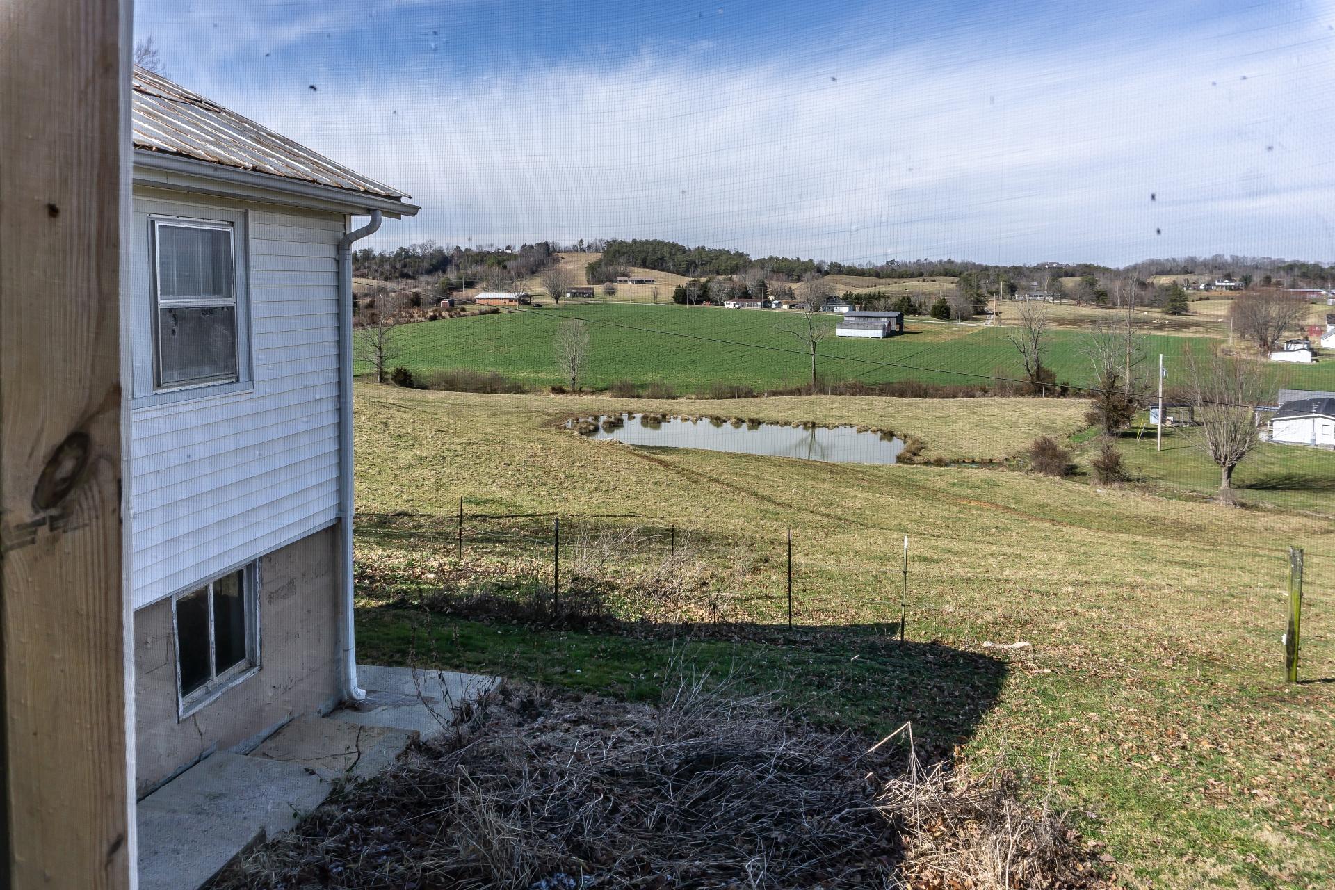 60 Red Hill Road Greeneville, TN 37743 - Photo 34 of 51 60RedHillG_038