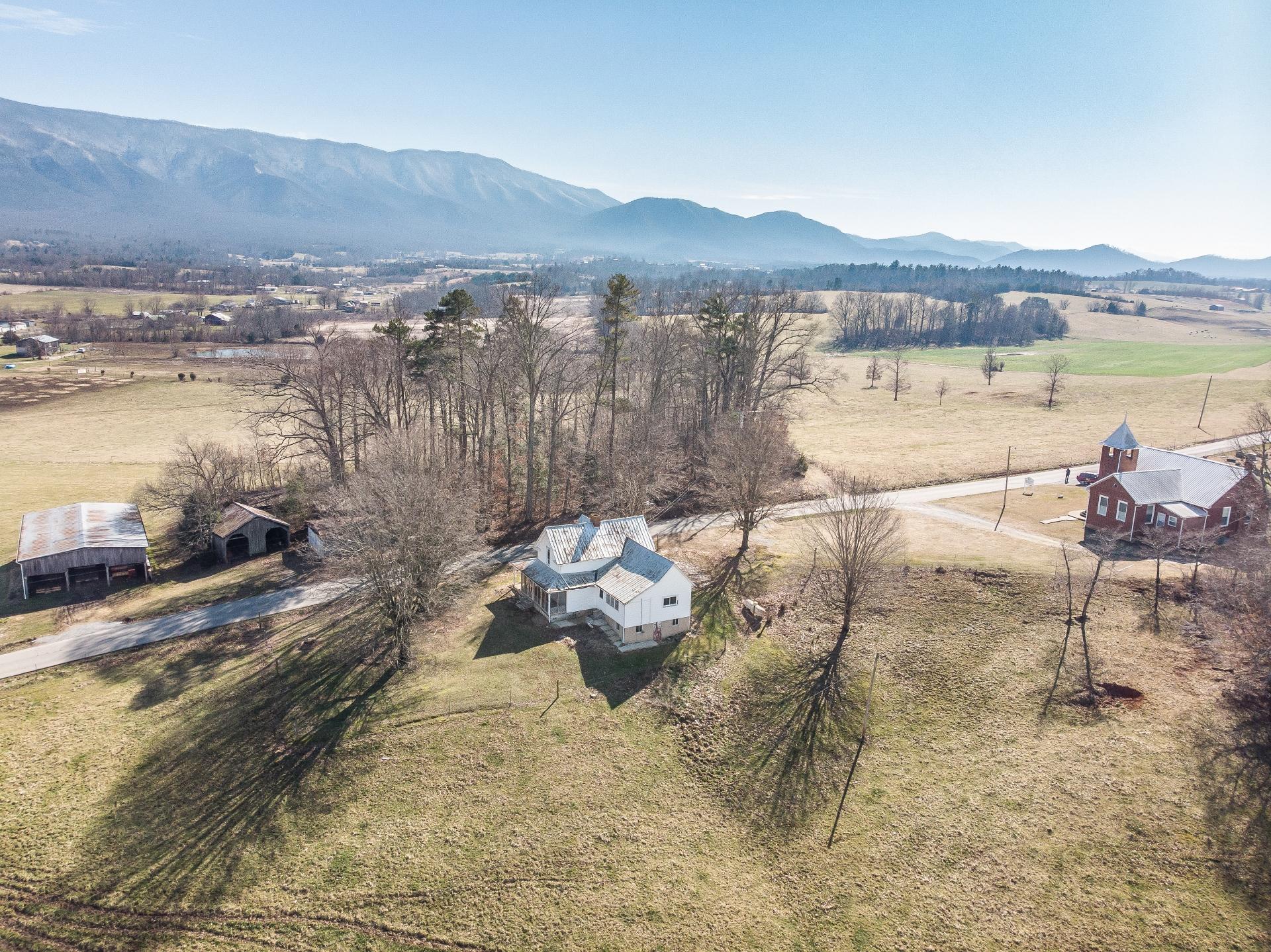 60 Red Hill Road Greeneville, TN 37743 - Photo 43 of 51 60RedHillG_054