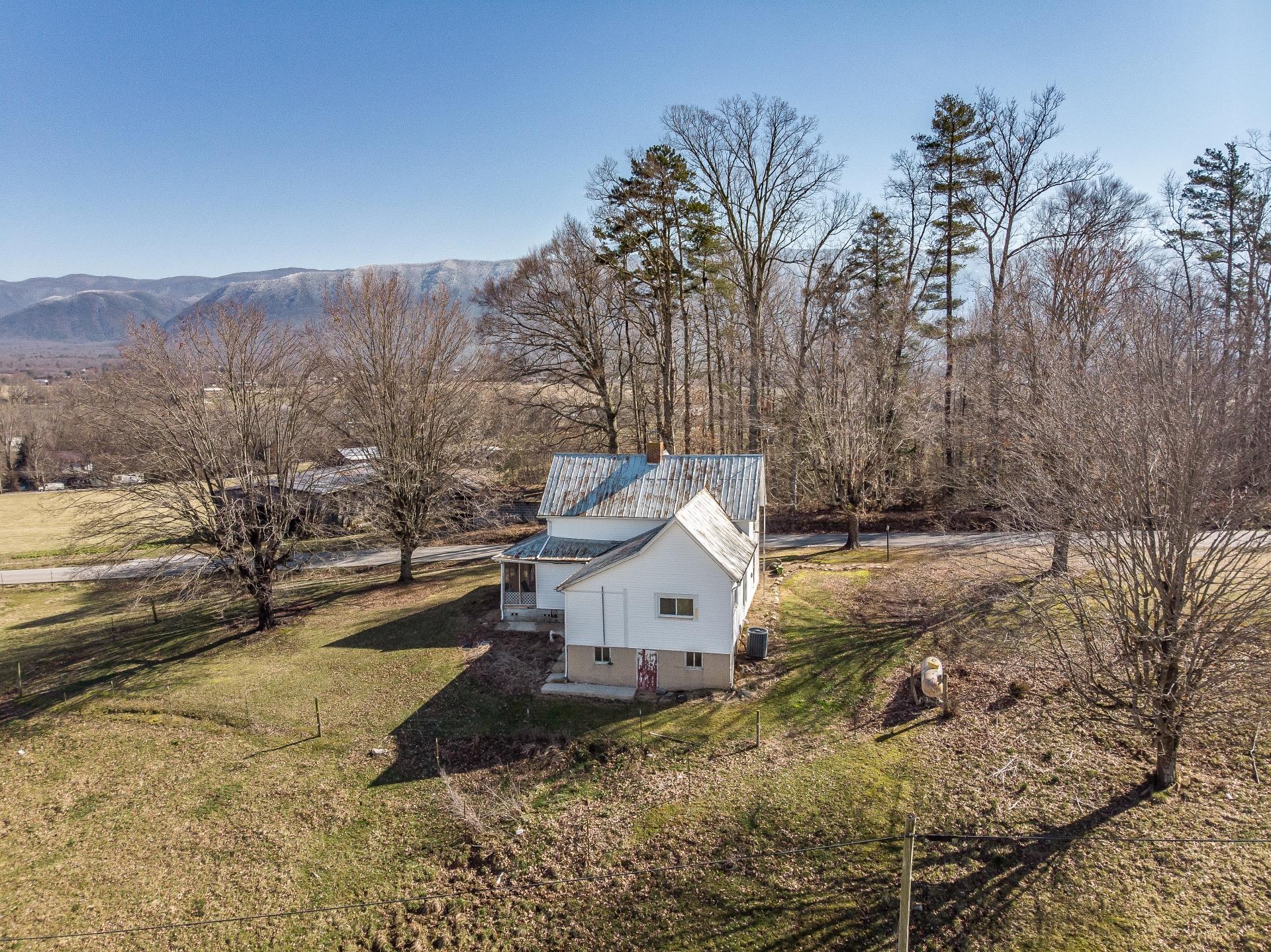 60 Red Hill Road Greeneville, TN 37743 - Photo 47 of 51 60RedHillG_057