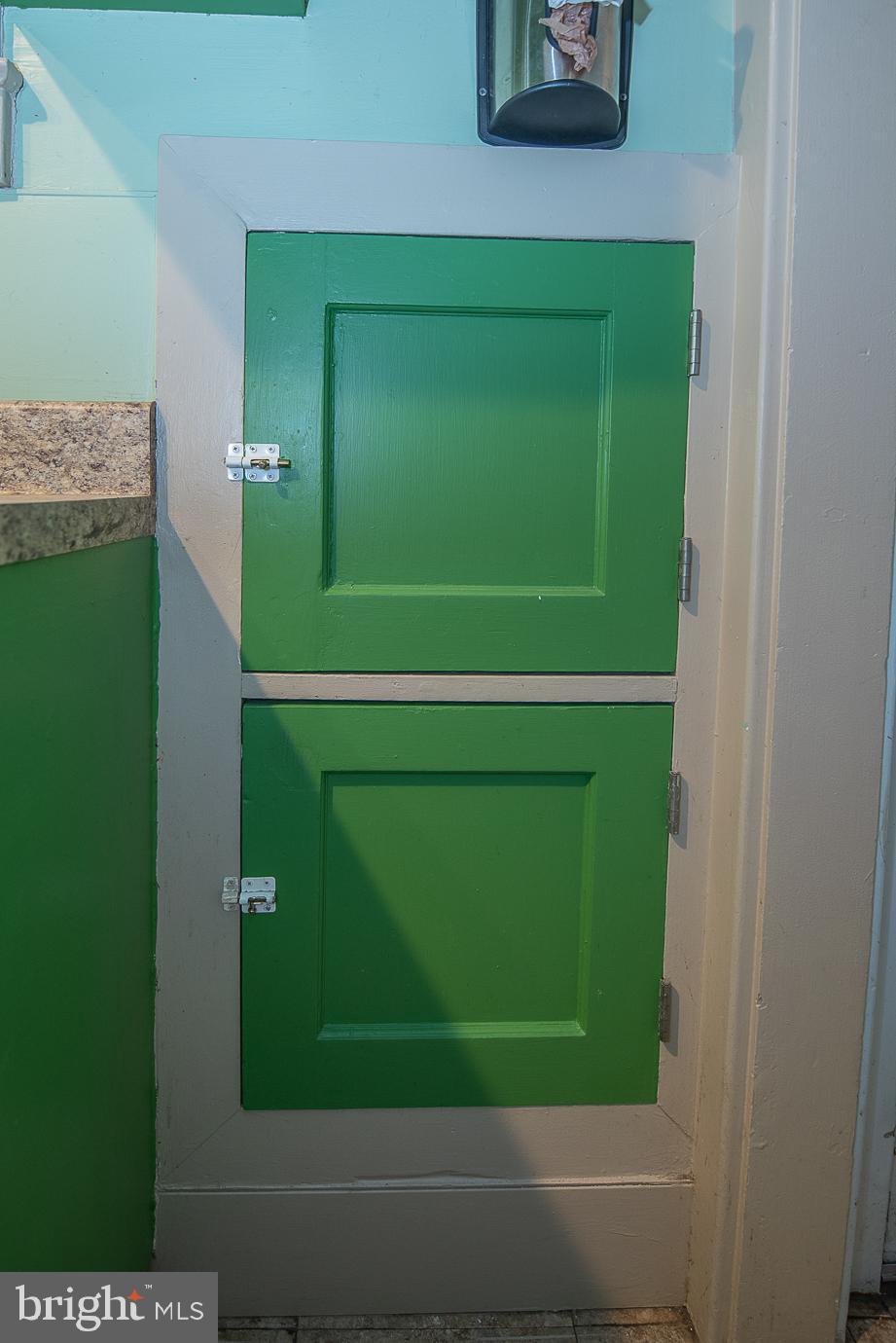 11 Mansfield Road Lansdowne, PA 19050 - Photo 14 of 44 Mailbox interior