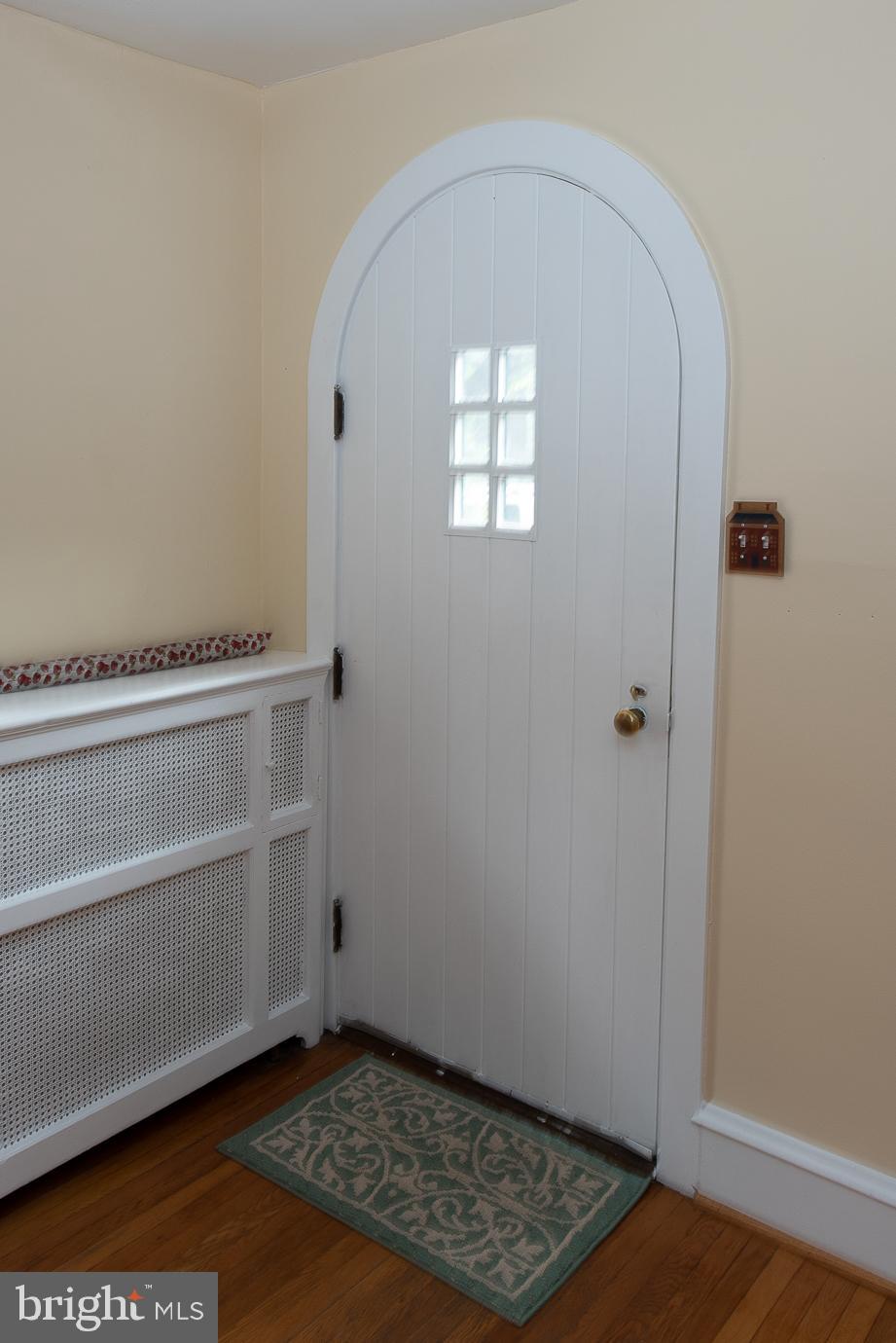 11 Mansfield Road Lansdowne, PA 19050 - Photo 3 of 44