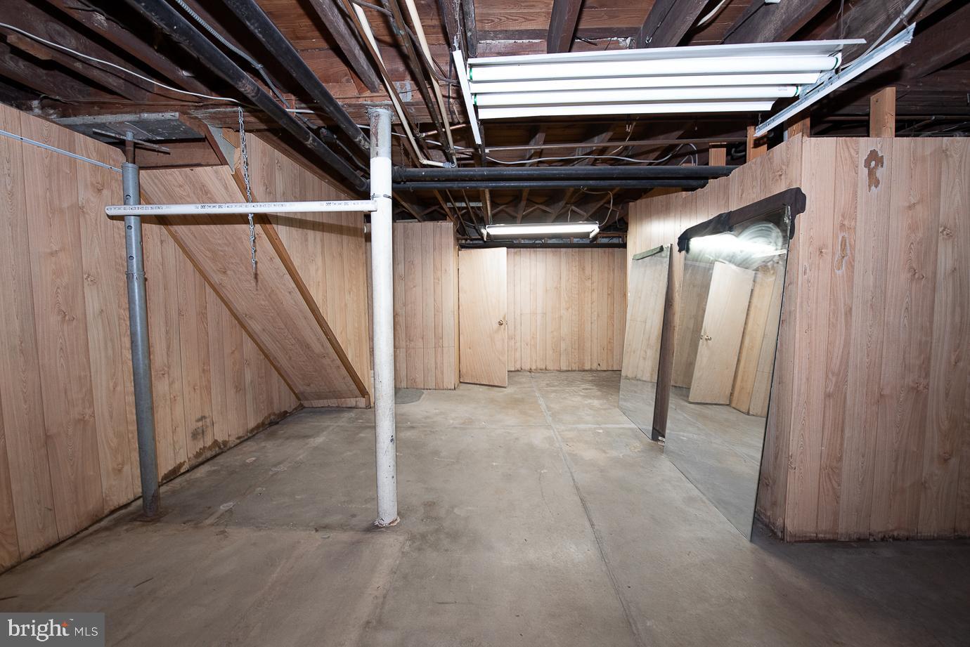 11 Mansfield Road Lansdowne, PA 19050 - Photo 34 of 44 Basement