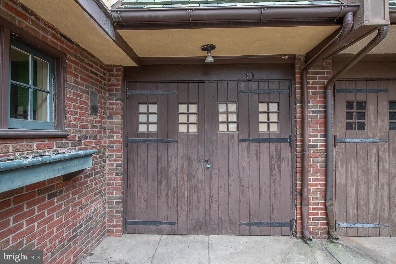 11 Mansfield Road Lansdowne, PA 19050 - Photo 40 of 44 One car garage