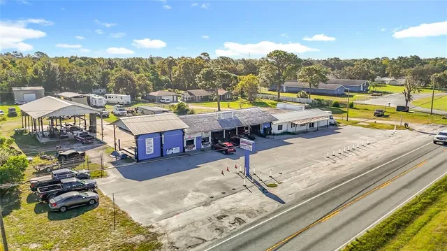 a view of a terrace with sitting area