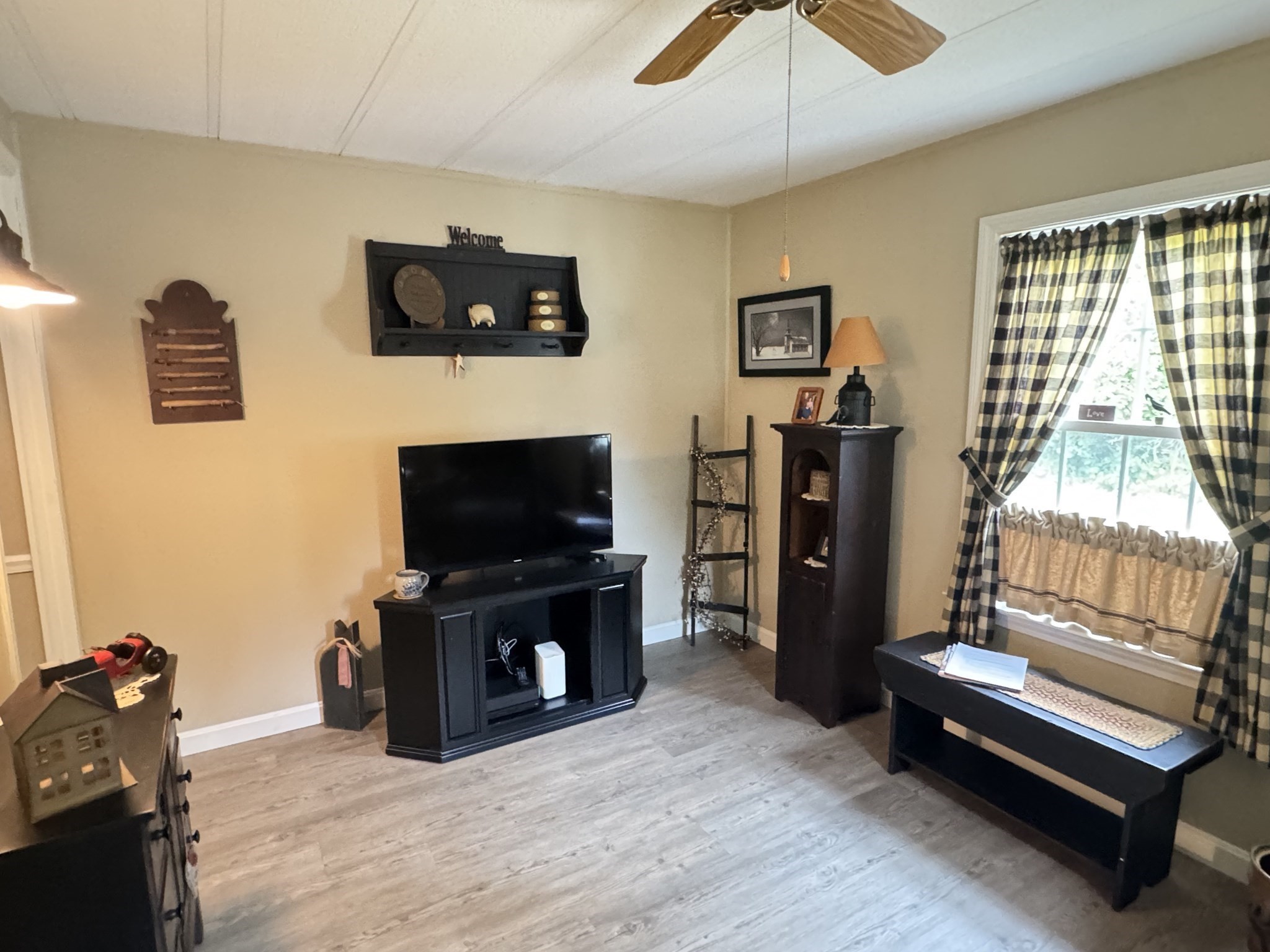 17 Puritan Road Taunton, MA 02780 - Photo 33 of 38 Gallery Image 33