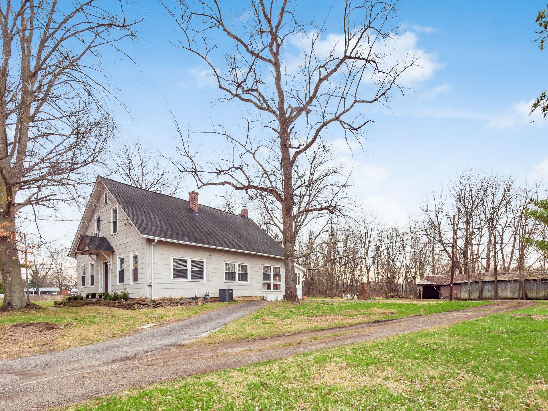 1211 South Old 3C Road Galena, OH 43021 - Photo 2 of 39 003_cd902_A 1211 S Old 3C 004