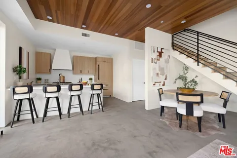 $1,599,000 | 1011 North Ogden Drive, Unit 101, West Hollywood, CA 90046