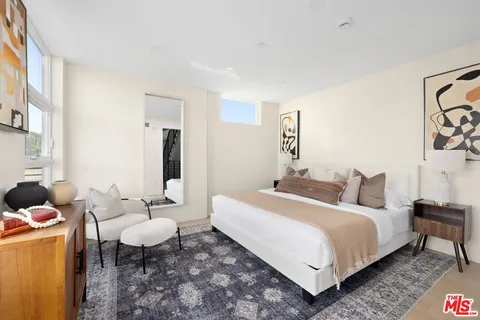 $1,599,000 | 1011 North Ogden Drive, Unit 101, West Hollywood, CA 90046