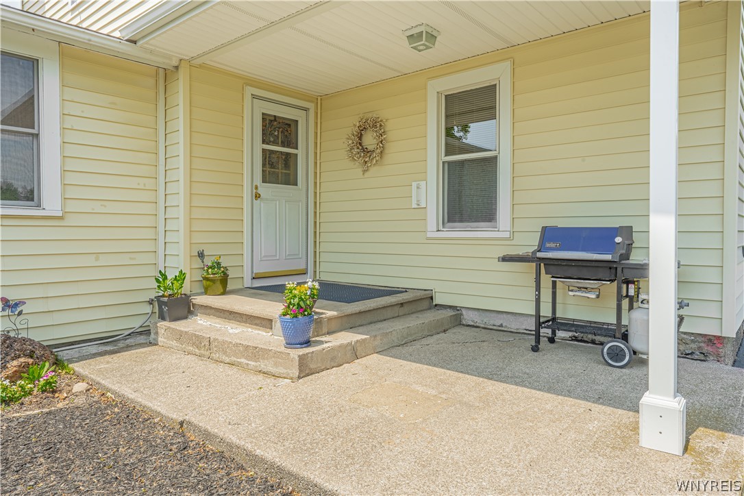 3464 West Lake Road Wilson, NY 14172 - Photo 2 of 49