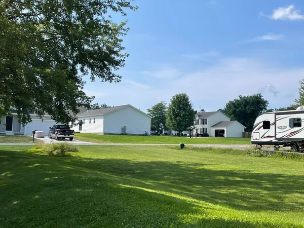 $19,900 | 924 Richard Avenue, Watervliet, MI 49098