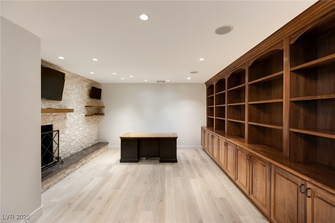 105 Quail Run Road Henderson, NV 89014 - Photo 37 of 88 Unfurnished office with recessed lighting, light w