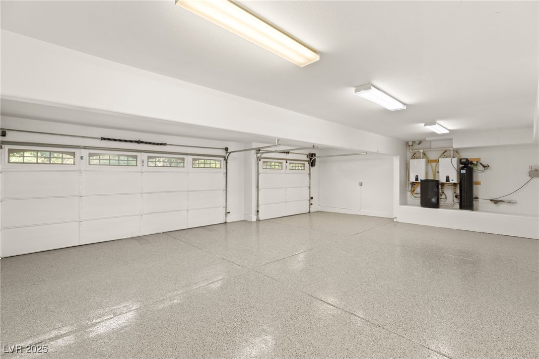 105 Quail Run Road Henderson, NV 89014 - Photo 54 of 88 View of garage