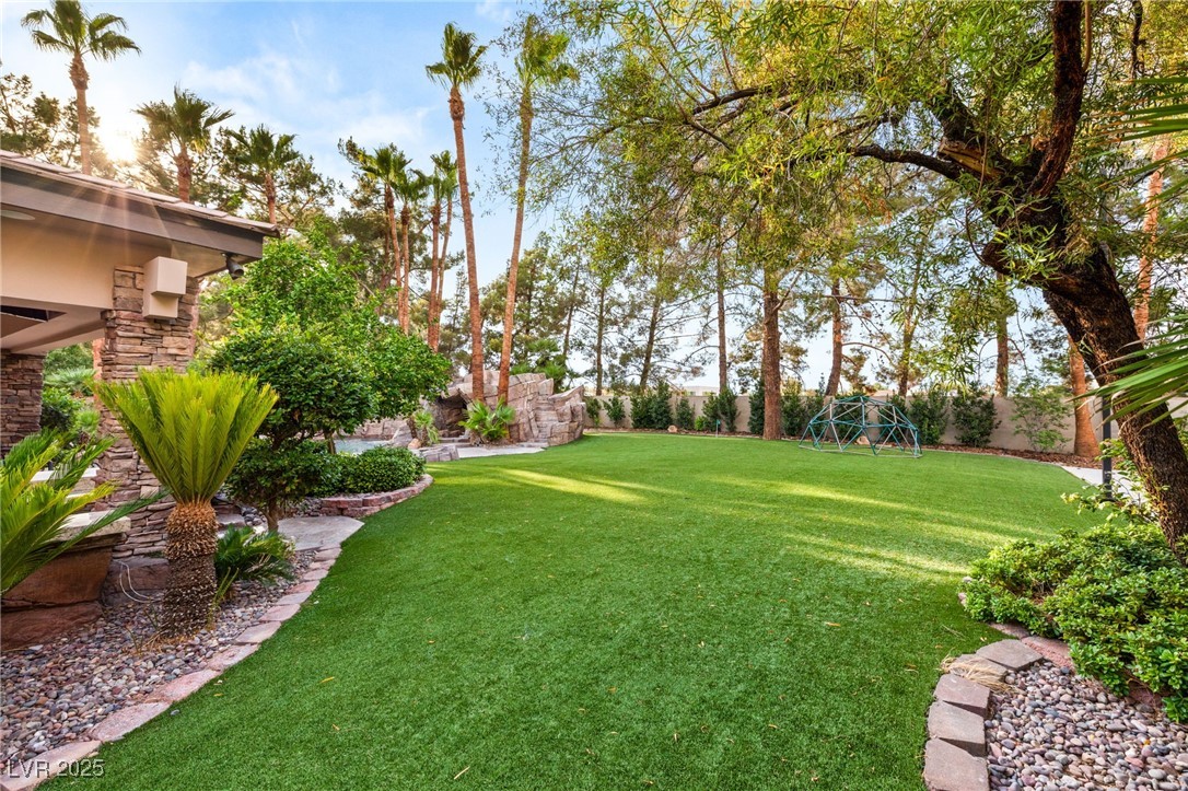 105 Quail Run Road Henderson, NV 89014 - Photo 65 of 88 View of fenced backyard