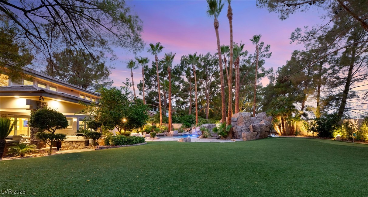105 Quail Run Road Henderson, NV 89014 - Photo 77 of 88 View of grassy yard