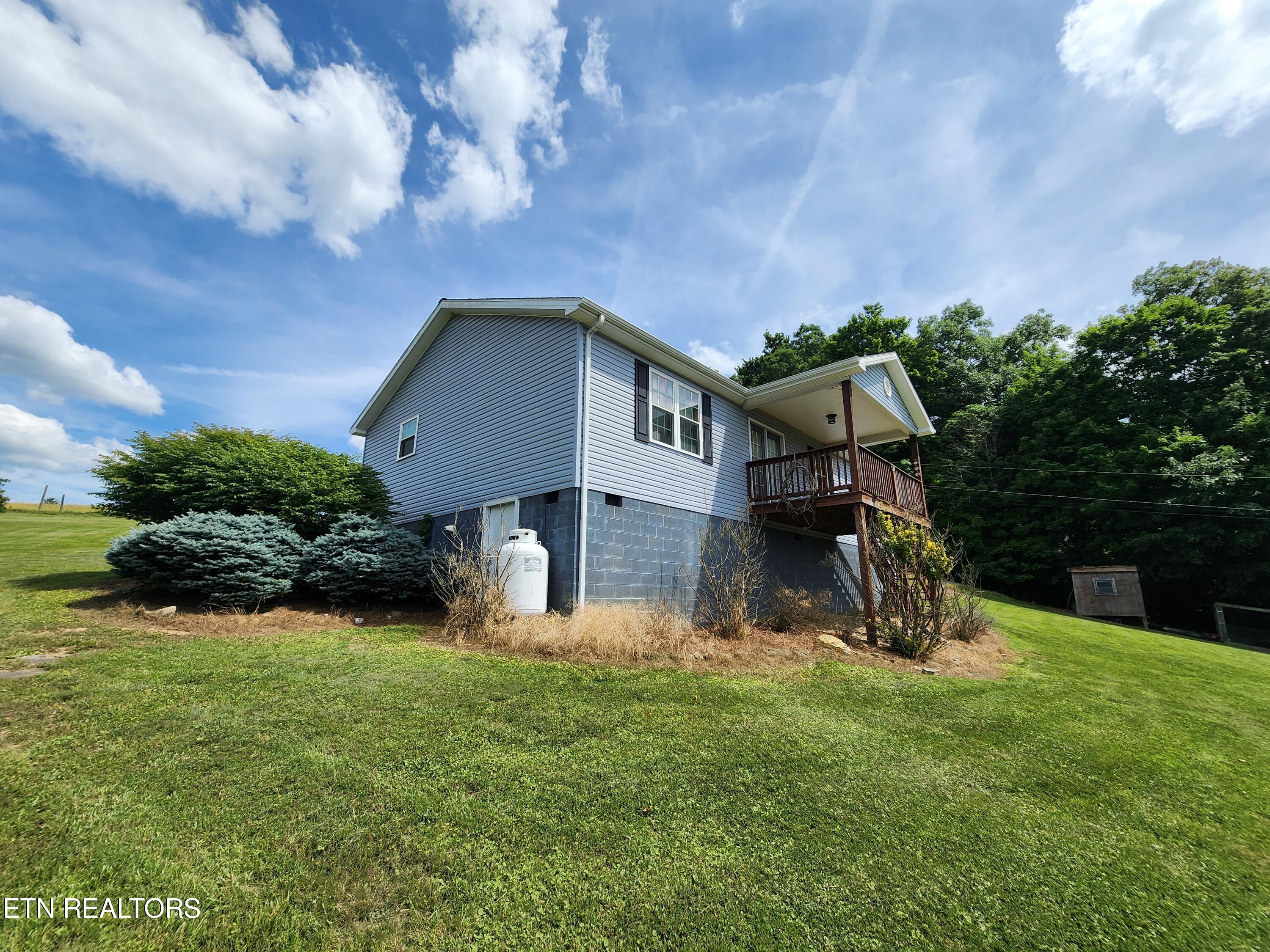 2606 Sandy Ridge Road Jonesville, VA 24263 - Photo 3 of 25 20240612_154819