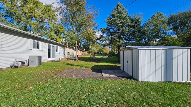 $2,200 | 715 Jefferson Street, Kouts, IN 46347