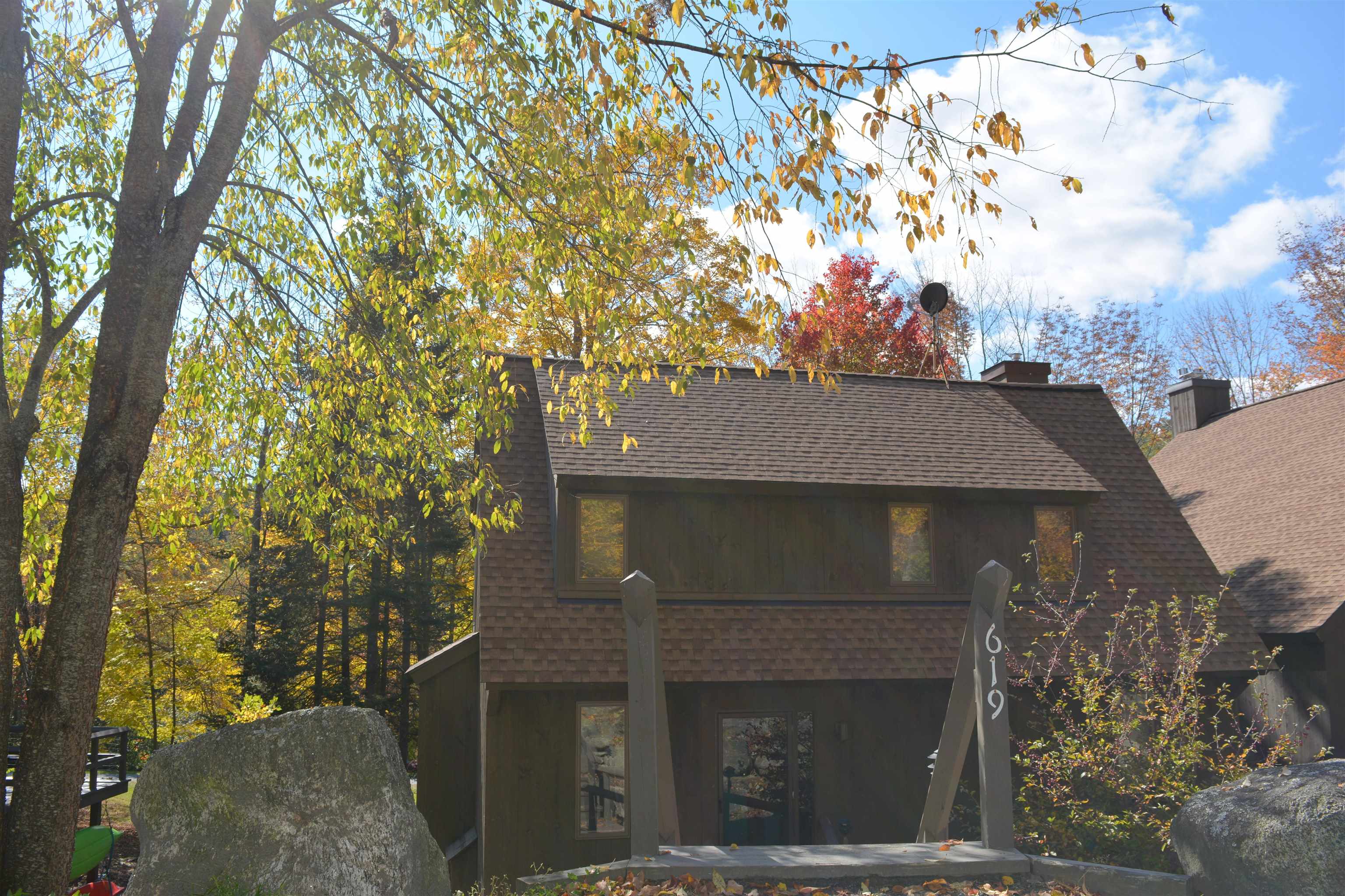 619 Otter Road Grantham, NH 03753 - Photo 3 of 37