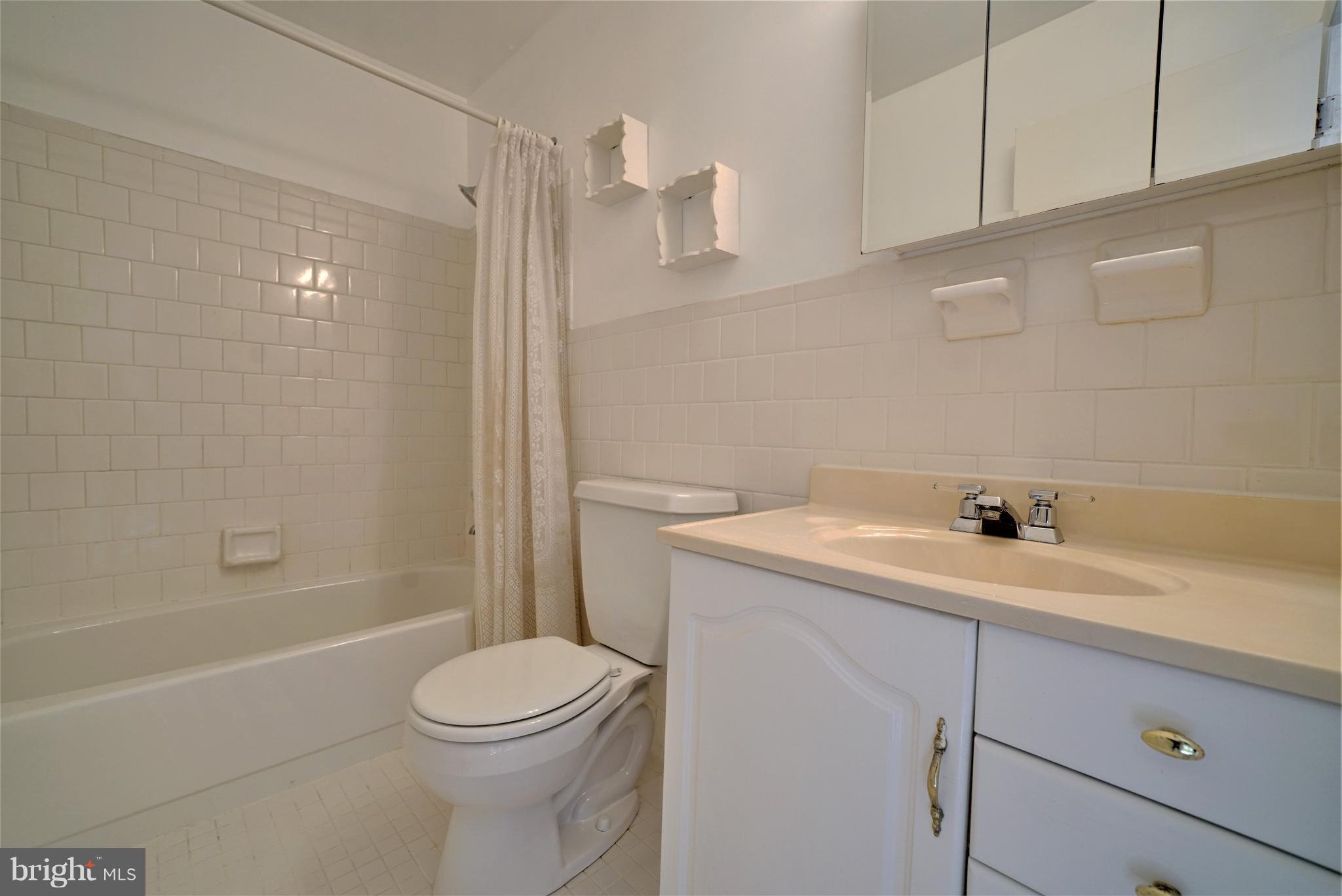 9923 Maidbrook Road Baltimore, MD 21234 - Photo 28 of 30 Hall bath w/vanity