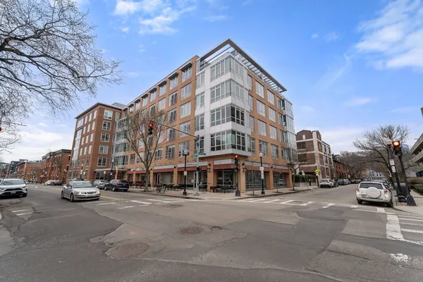 $489,900 | 700 Harrison Avenue, Unit 516, Boston, MA 02118