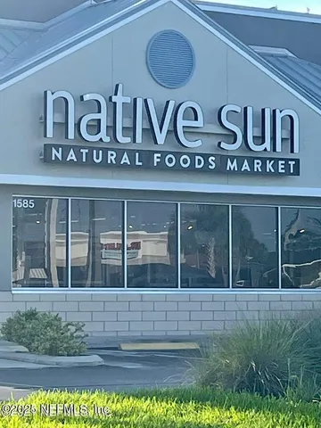 a view of a sign board