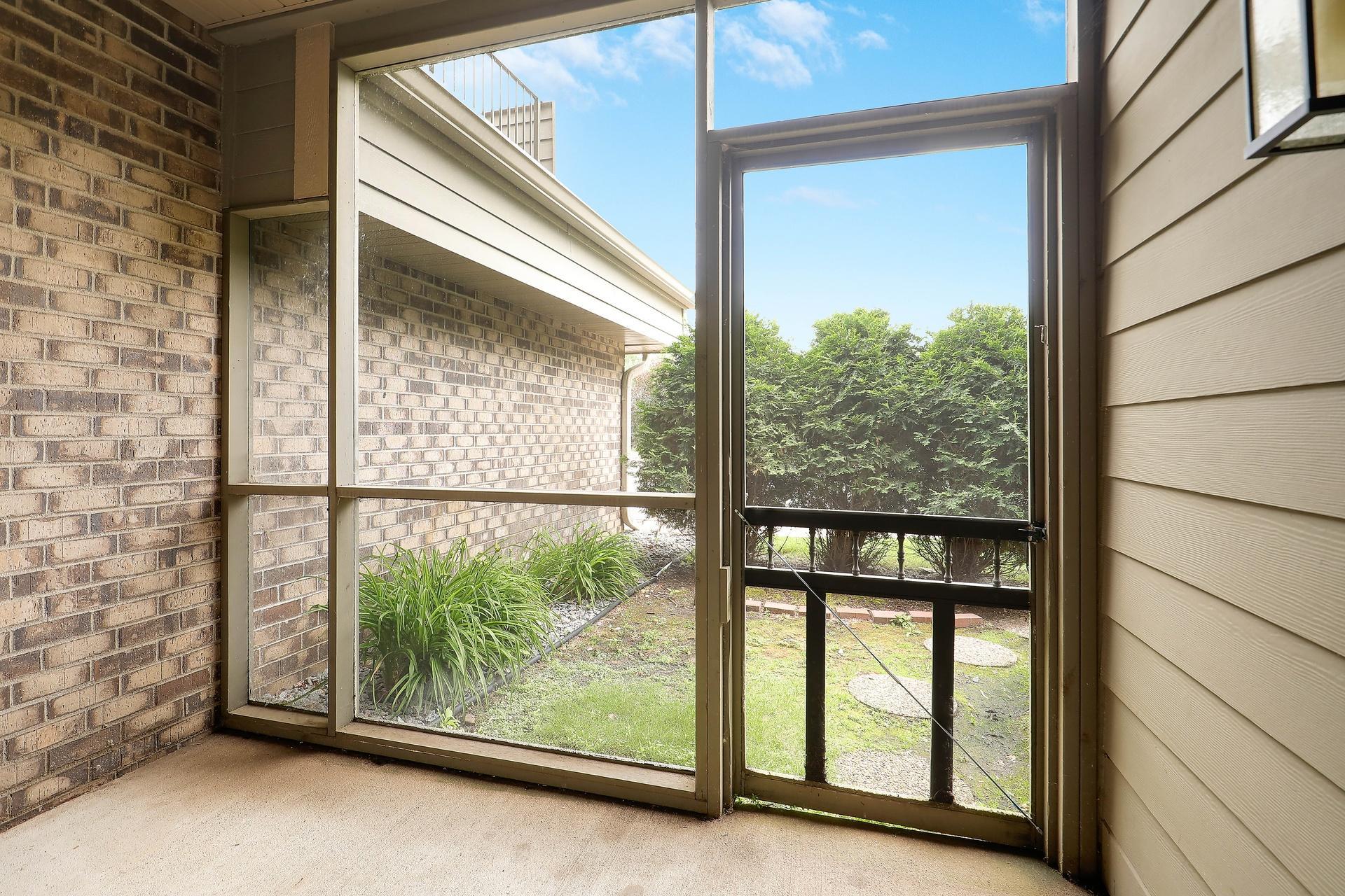 2150 Ridge Drive, Unit 14 St. Louis Park, MN 55416 - Photo 25 of 37