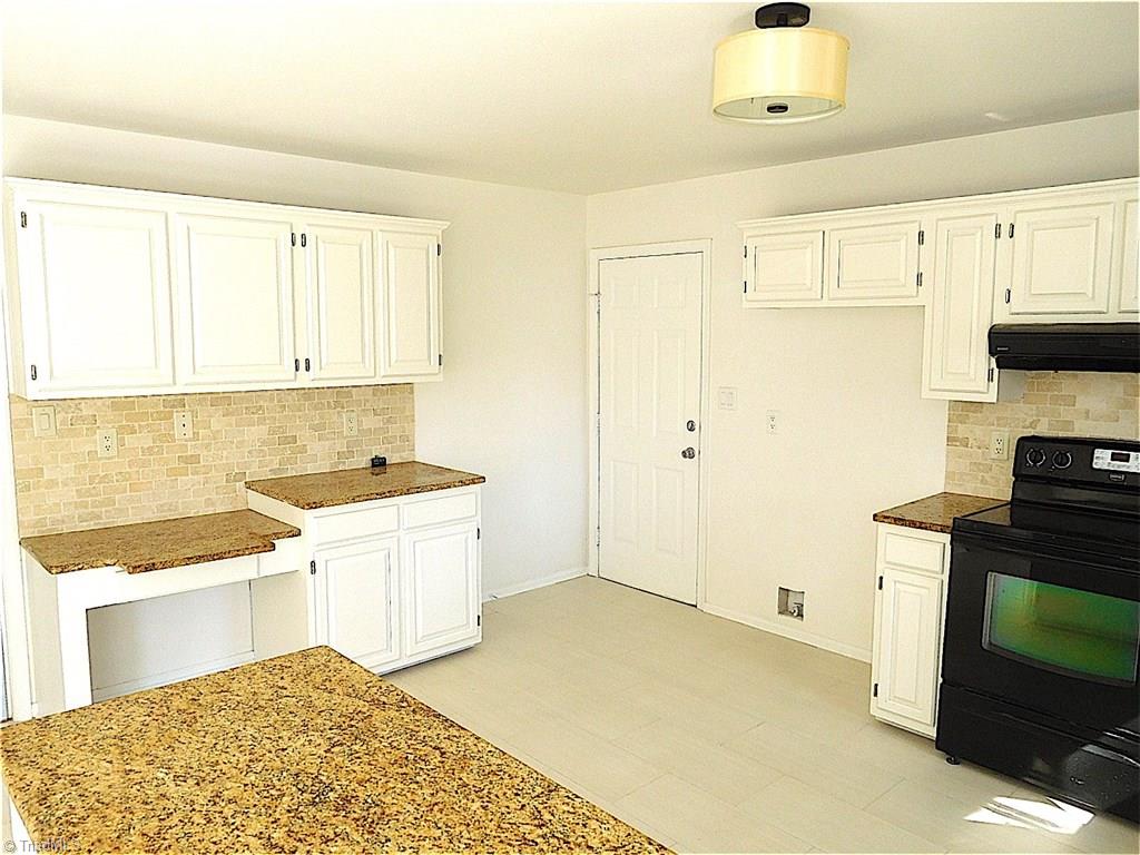 2815 Pickering Road Greensboro, NC 27407 - Photo 13 of 20 Gallery Image 13
