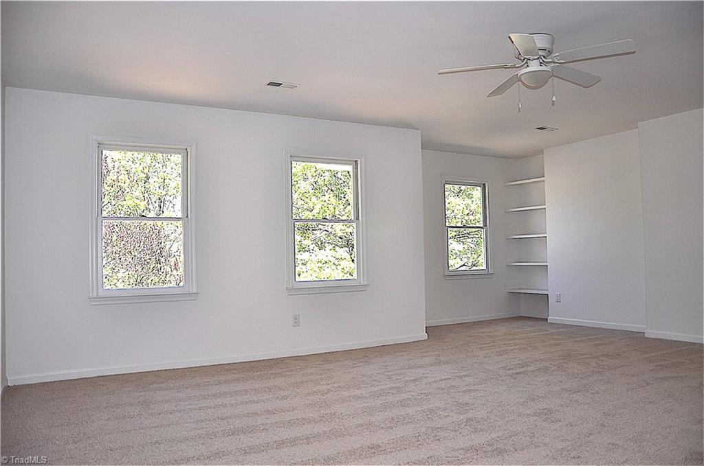 2815 Pickering Road Greensboro, NC 27407 - Photo 16 of 20 Gallery Image 16