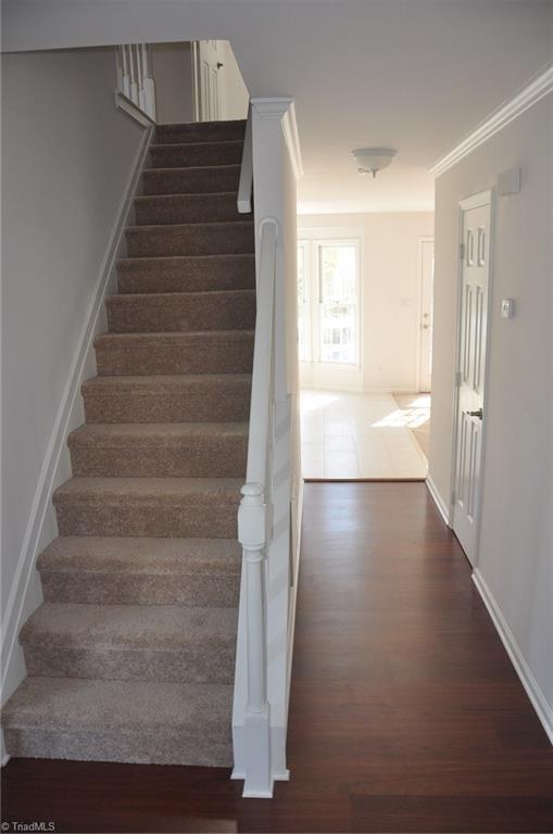 2815 Pickering Road Greensboro, NC 27407 - Photo 6 of 20 Gallery Image 6