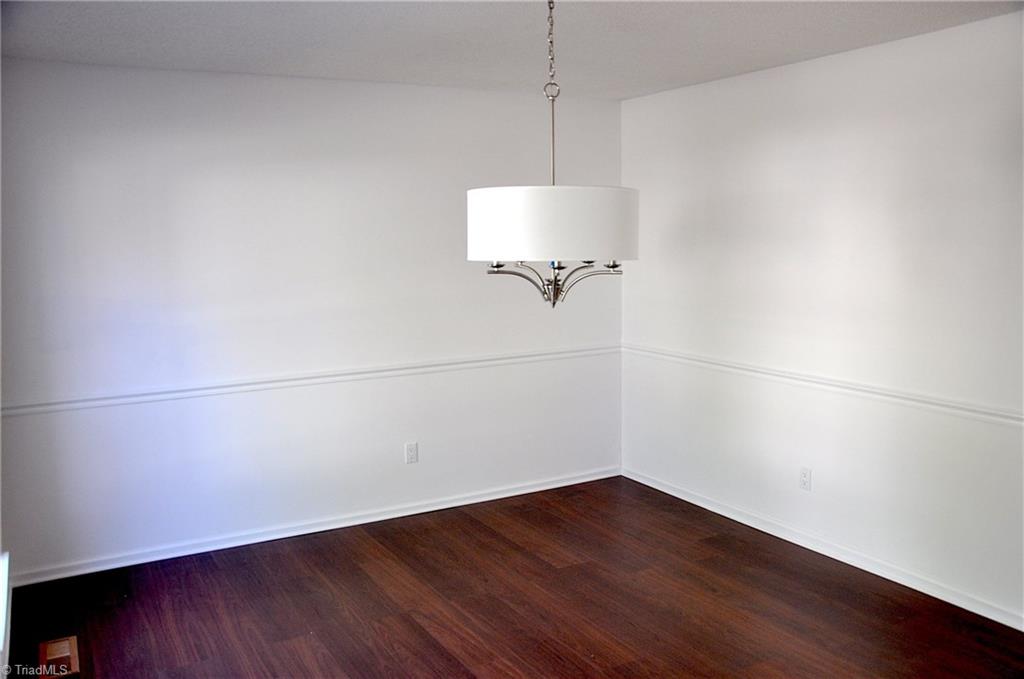 2815 Pickering Road Greensboro, NC 27407 - Photo 7 of 20 Gallery Image 7