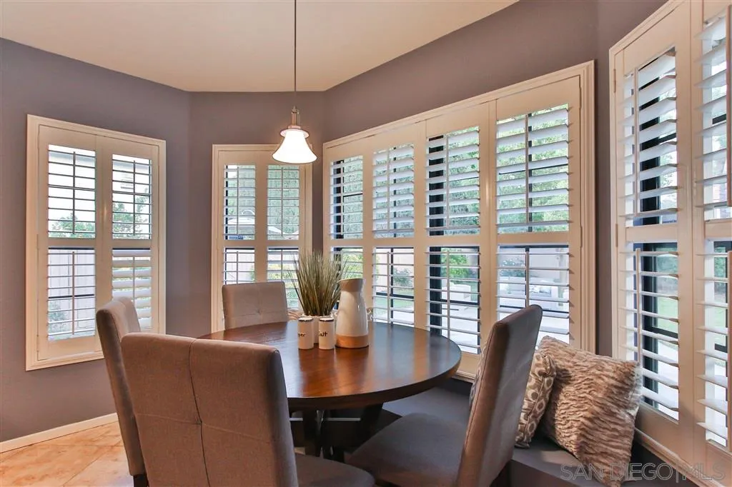 13923 Country Creek Road Poway, CA 92064 - Photo 8 of 23 Gallery Image 8
