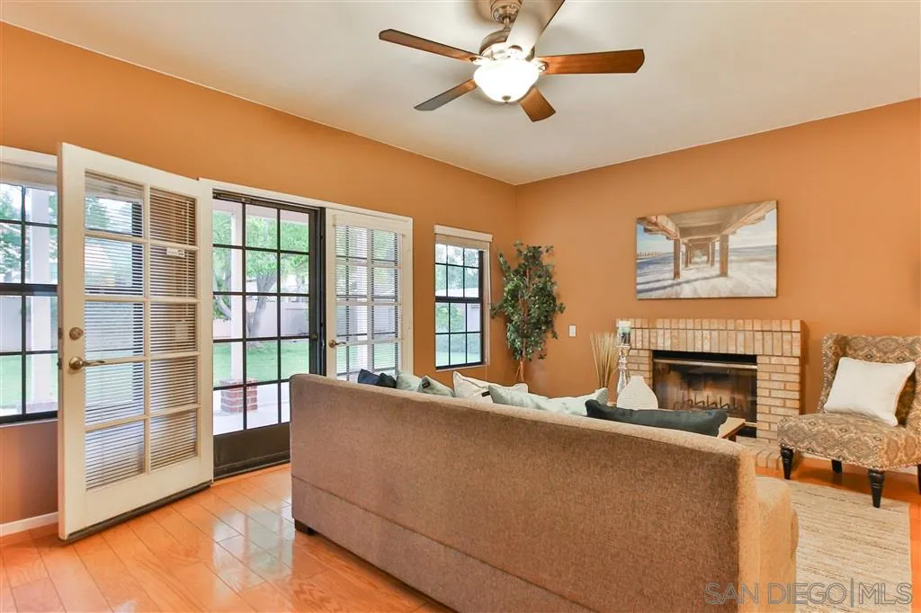 13923 Country Creek Road Poway, CA 92064 - Photo 10 of 23 Gallery Image 10