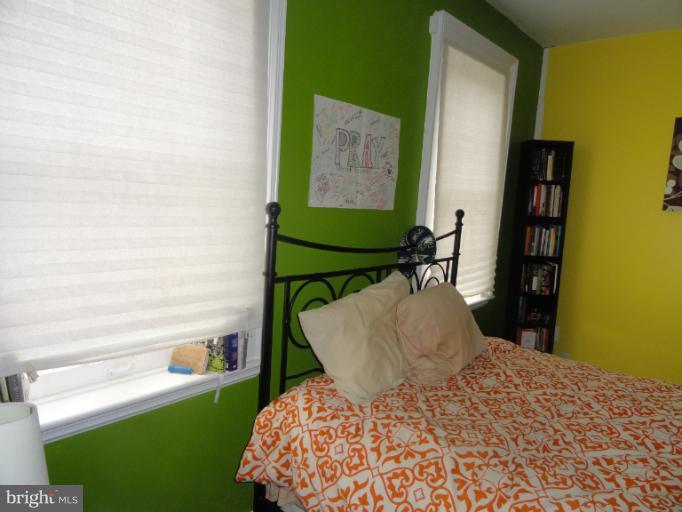 33 South Calhoun Street Baltimore, MD 21223 - Photo 8 of 29 Bedroom