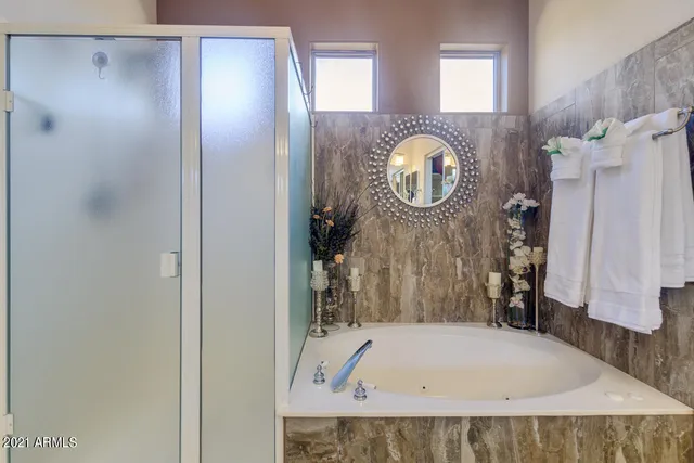 $2,975 | 3922 East Carson Road, Phoenix, AZ 85042