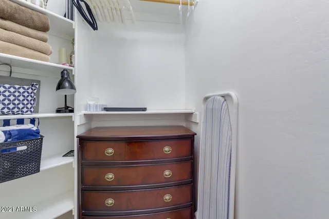 $2,975 | 3922 East Carson Road, Phoenix, AZ 85042