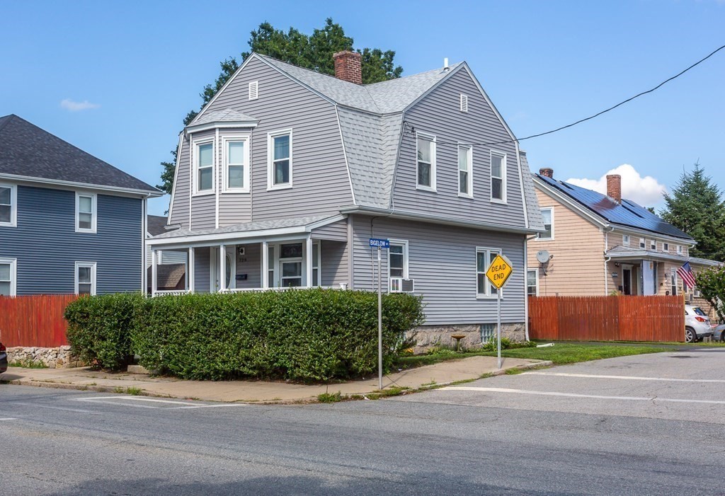 729 Robeson Street Fall River, MA 02720 - Photo 1 of 18 Gallery Image 1
