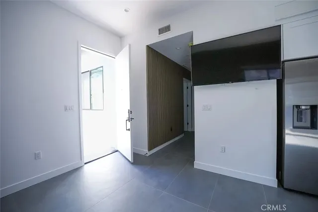 $2,400,000 | 8034-036 Fair Avenue, Sun Valley, CA 91352