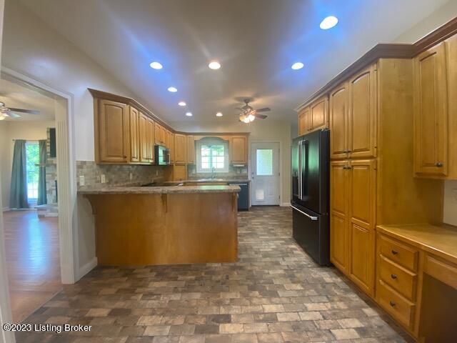 466 Tom Greer Road Bardstown, KY 40004 - Photo 16 of 56 Breakfast Bar
