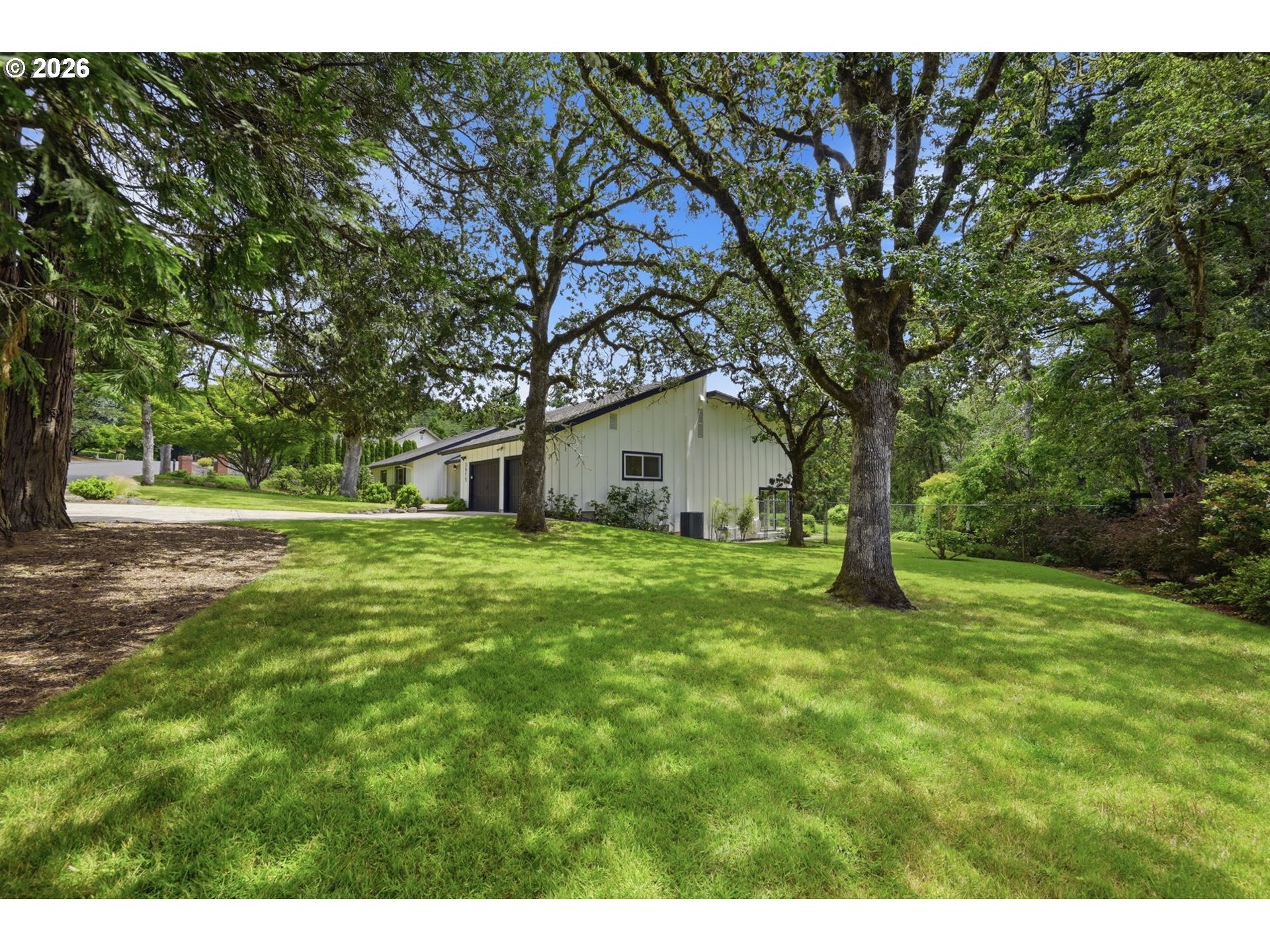 3915 North Shasta Loop Eugene, OR 97405 - Photo 46 of 48