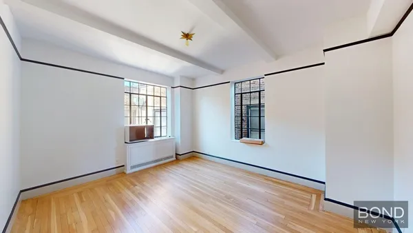 $9,995 | 1 Christopher Street, Unit 6A | West Village