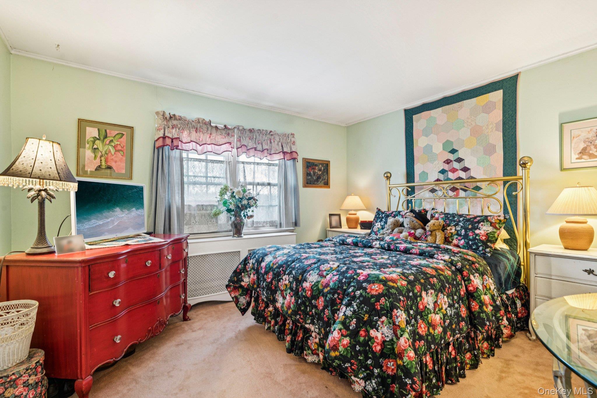 2002 Murray Place Merrick, NY 11566 - Photo 15 of 37